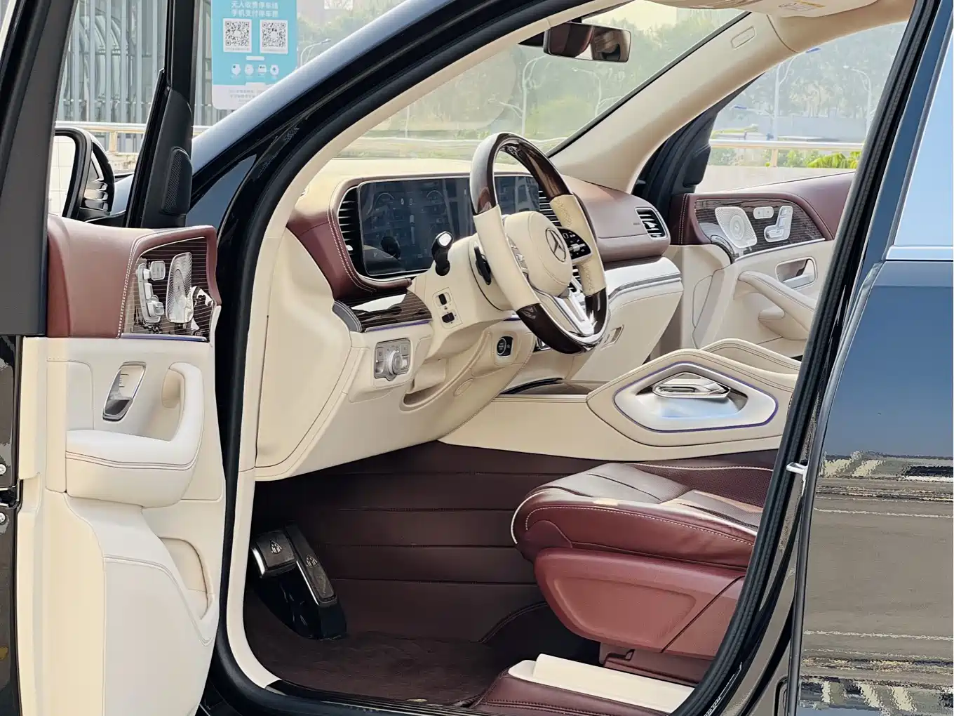 Mercedes-Benz Maybach GLS 2022 GLS 480 4MATIC фото 4