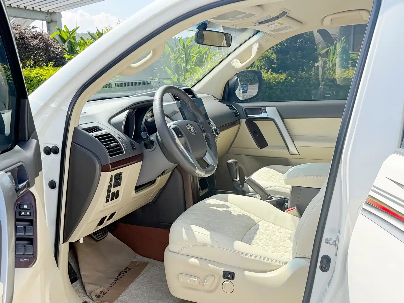 Toyota Prado (Import) 2016 2014 2.7L TX-L Middle East Edition