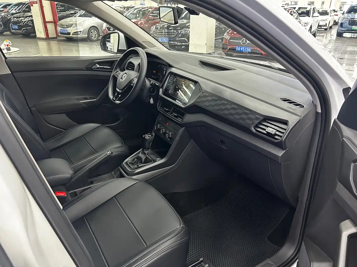 Volkswagen T-Cross 2023 1.5L Automatic Trend Edition фото 11