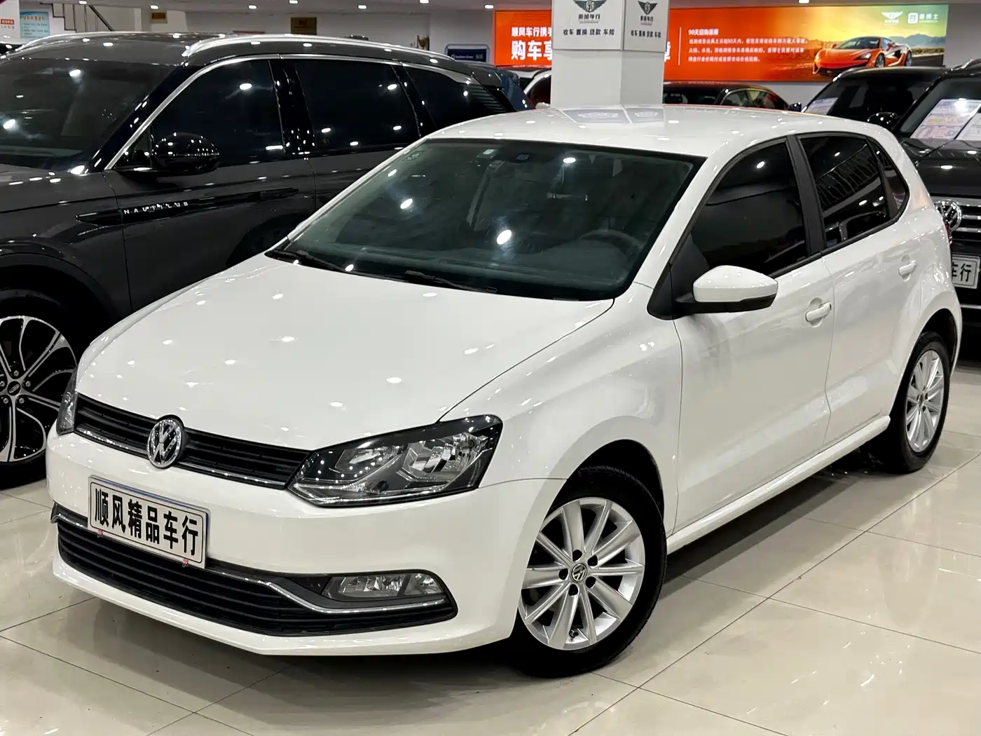 Volkswagen Polo 2014 1.4L Automatic Comfort Edition фото 5