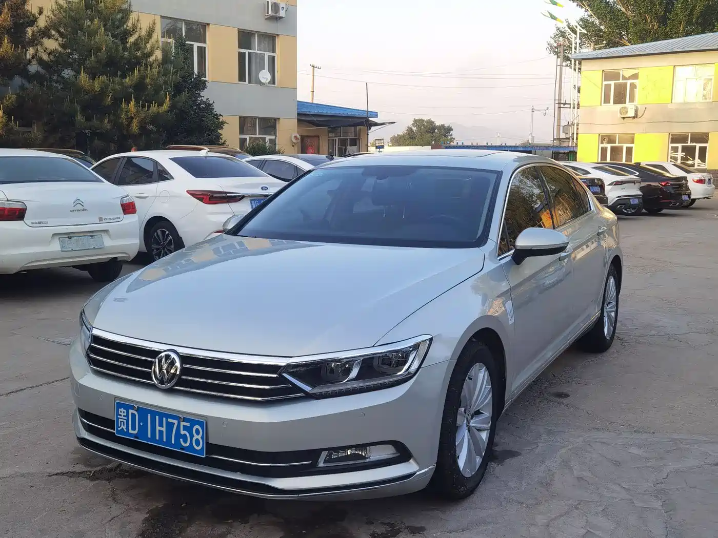 Volkswagen Magotan 2019 330TSI DSG Luxury Class China VI фото 3