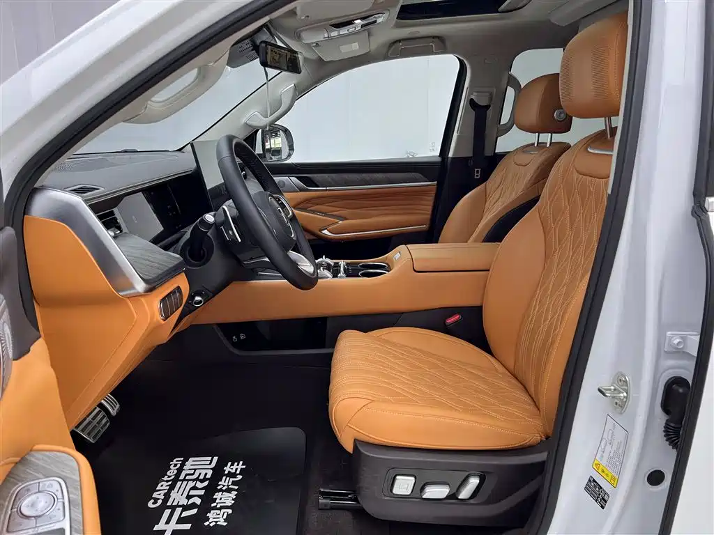 Tank 500 EV 2026 Hi4-T Smart Edition фото 20