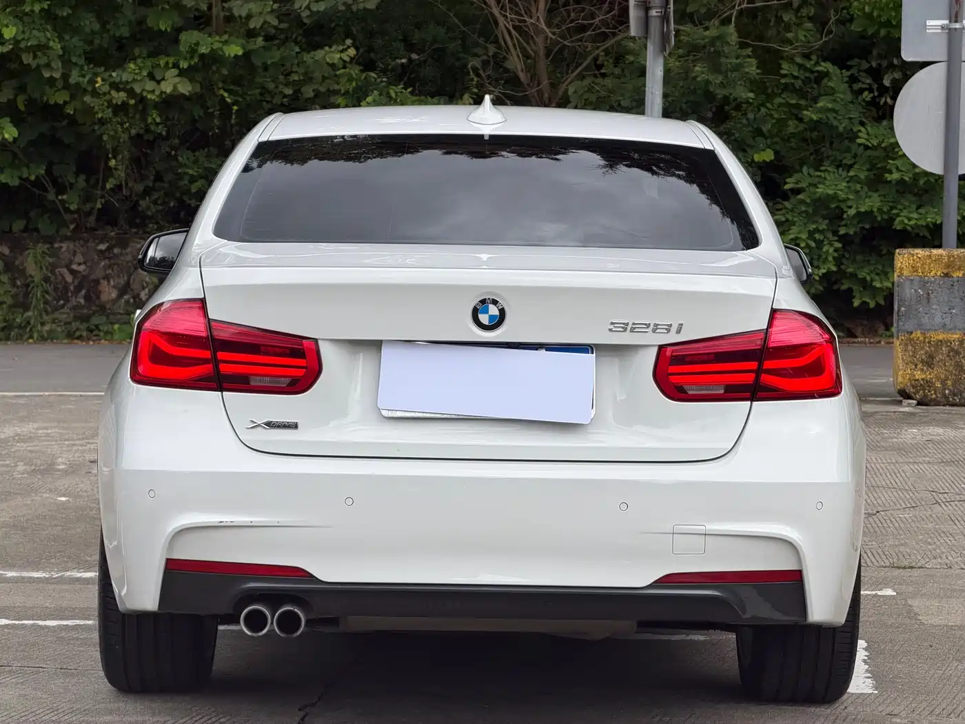 BMW 3 Series 2016 328i xDrive M Sport фото 17