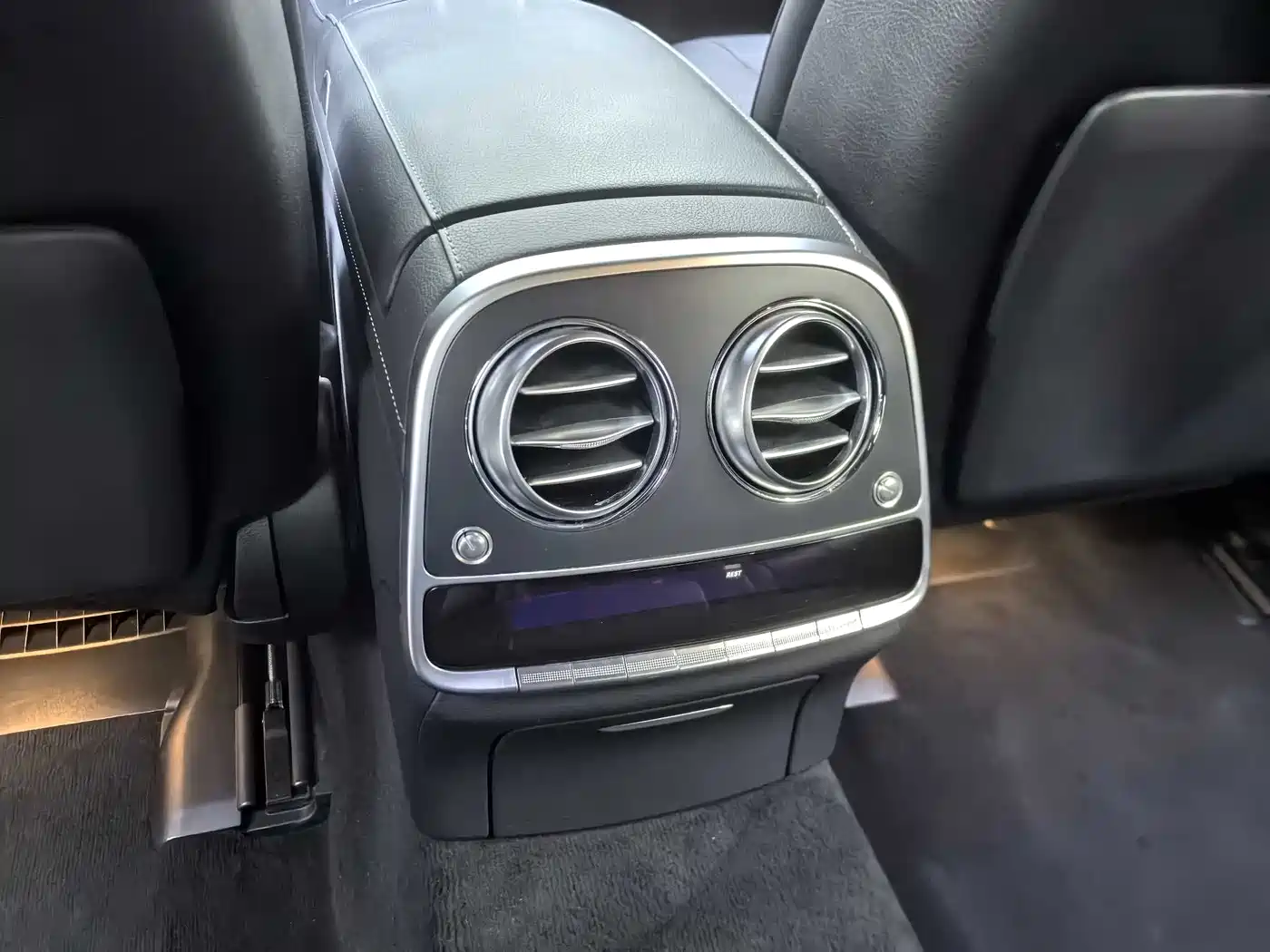Mercedes-Benz S-Class 2017 S 320 L Business фото 11