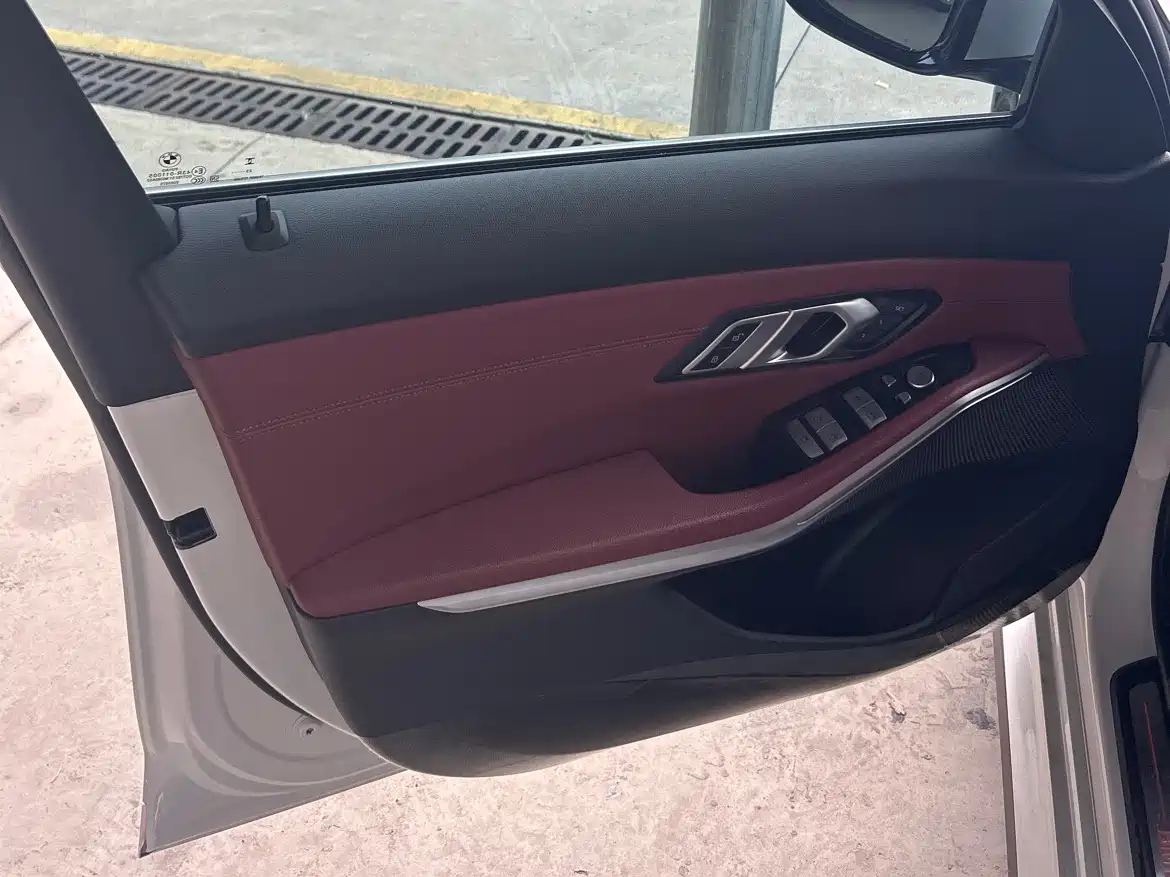 BMW i3 2022 eDrive 35 L фото 4