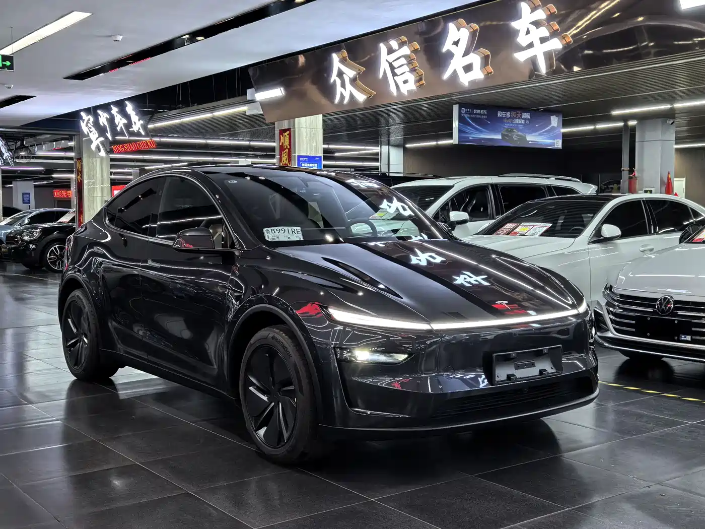 Tesla Model Y 2026 Long Range All-Wheel Drive фото 3