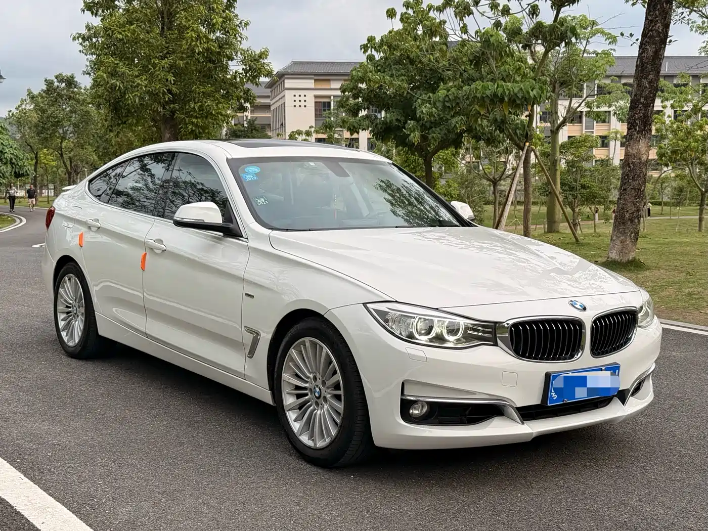 BMW 3 Series GT 2013 320i Style Design Package фото 3