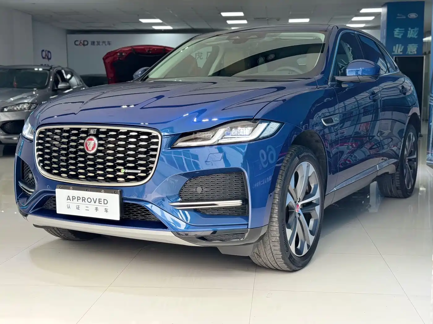 JAGUAR F PACE