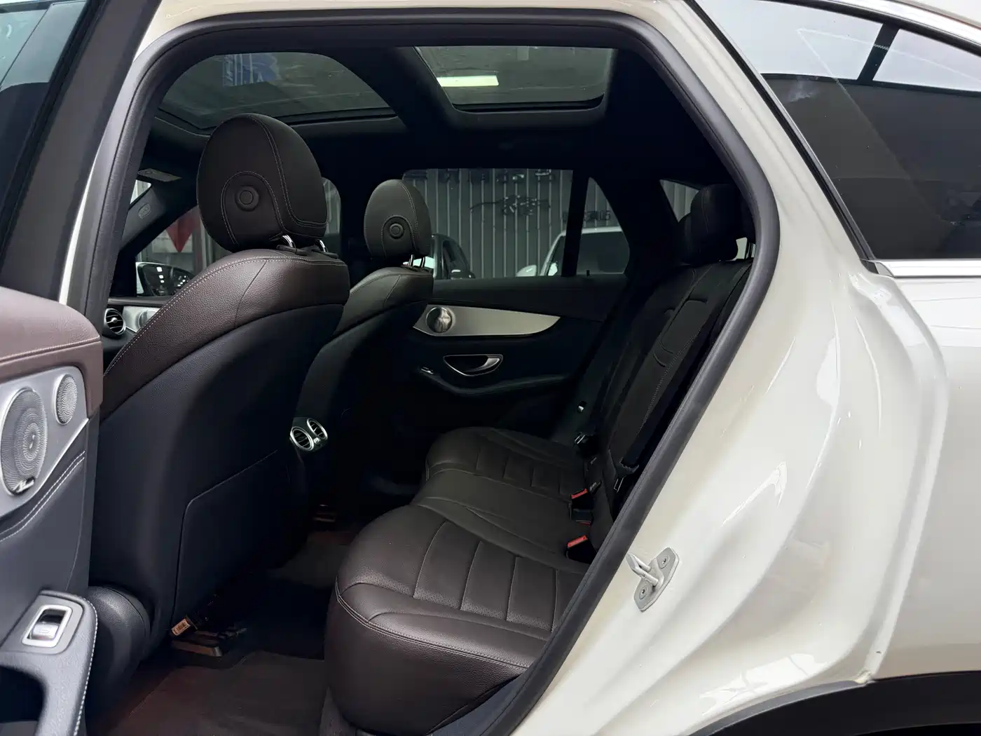 Mercedes-Benz GLC 2016 GLC 200 4MATIC фото 17