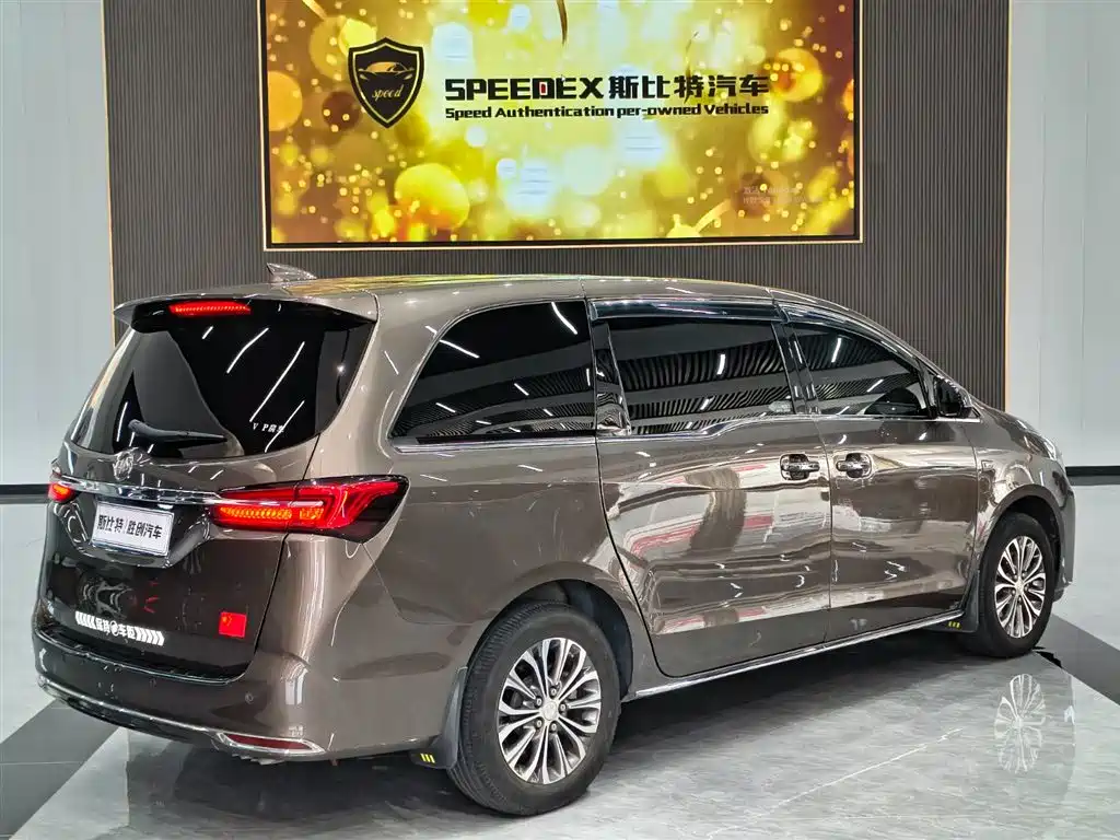 Buick GL8 2023 Land Business Class 652T Luxury фото 14