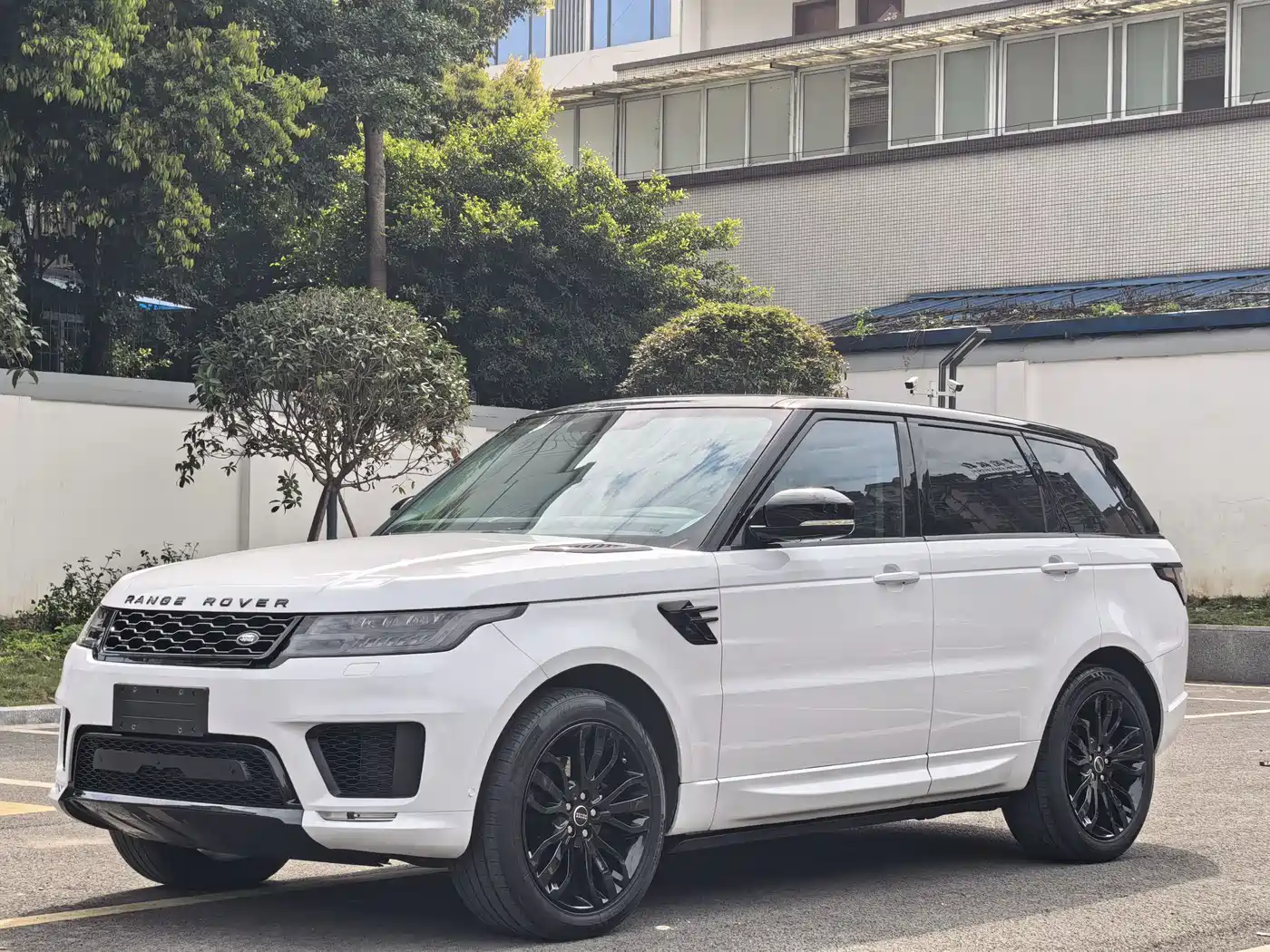 Land Rover Range Rover Sport 2014 3.0 SC V6 HSE DYNAMIC фото 9
