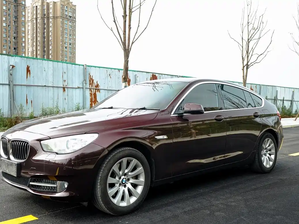 BMW 5 Series GT 2011 535i Elegance