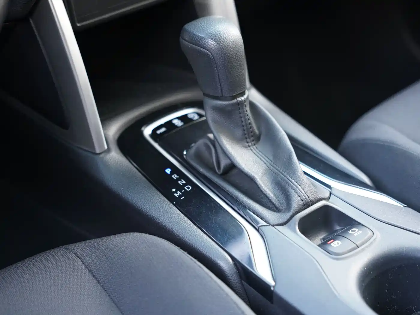 Toyota Corolla Cross 2022 2.0L Elite Edition фото 22