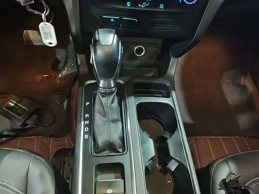 Photo 14 - Ford Kuga