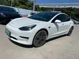 Фото 2 - Tesla Model 3