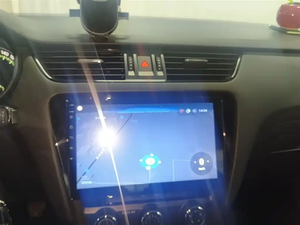 Škoda Rapid 2020 1.5L Manual Standard фото 13