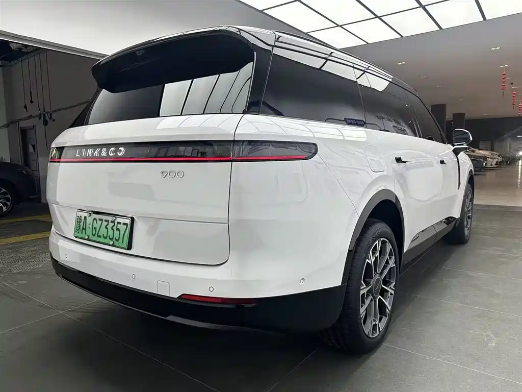 Lynk & Co 900 2025 2.0T Ultra фото 3