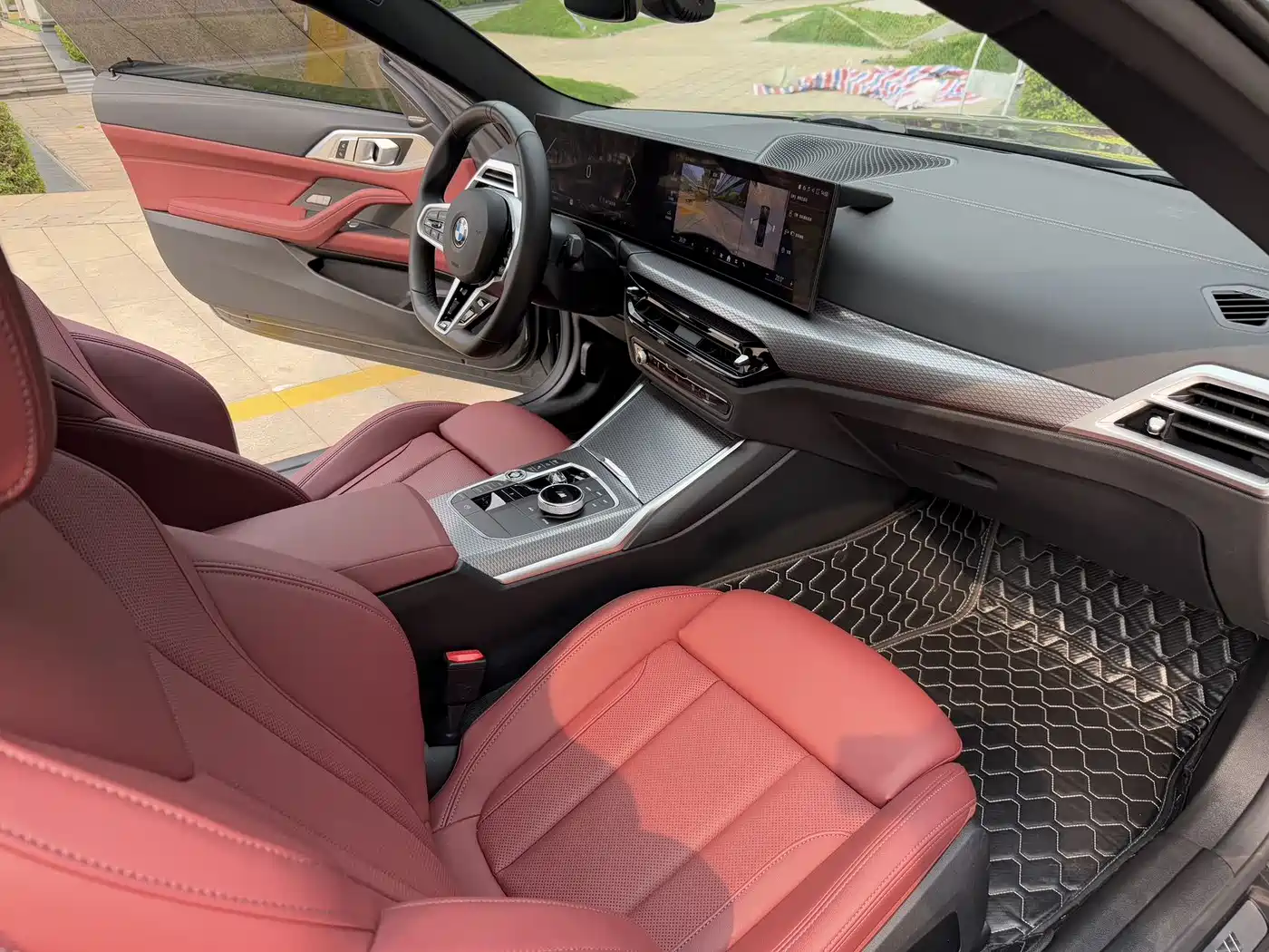 BMW 4 Series 2024 430i M Sport Shadow Edition фото 7