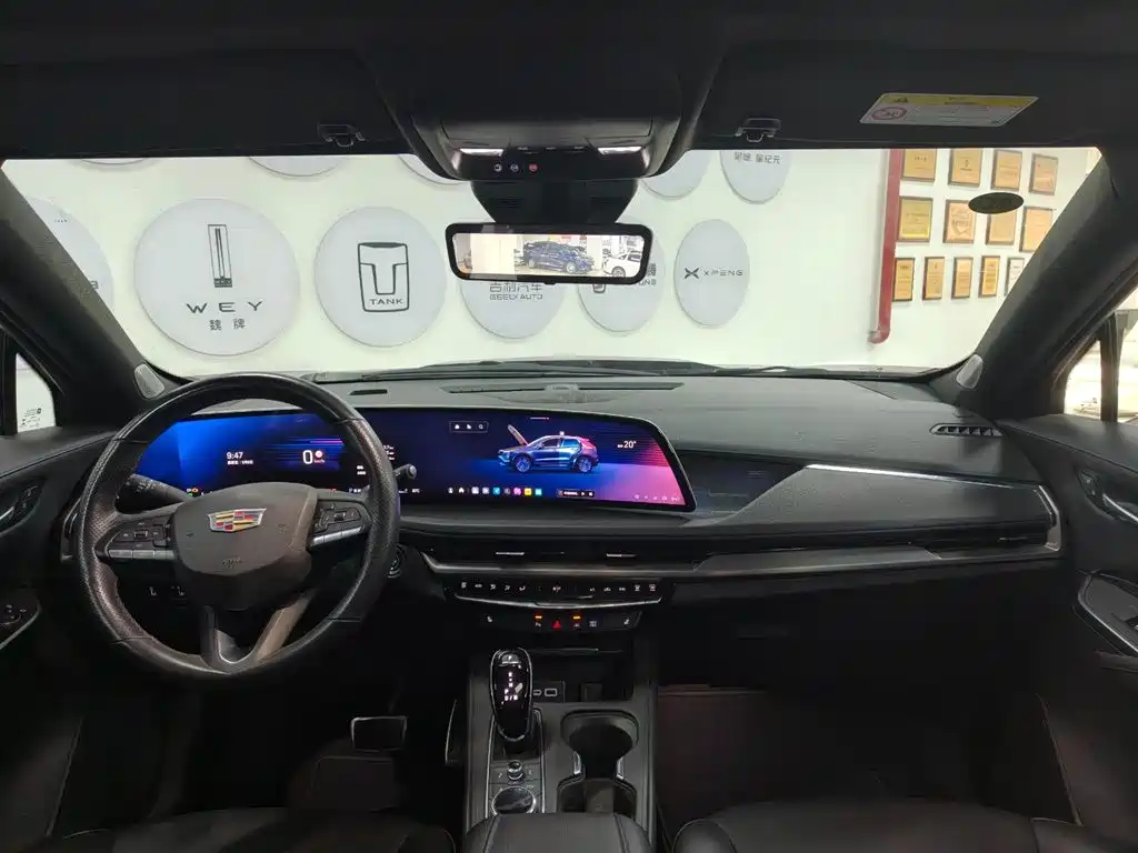 Cadillac XT4 2024 28T 4WD Luxury Edition фото 23