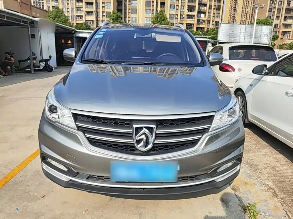 Фото 3 - Baojun 730