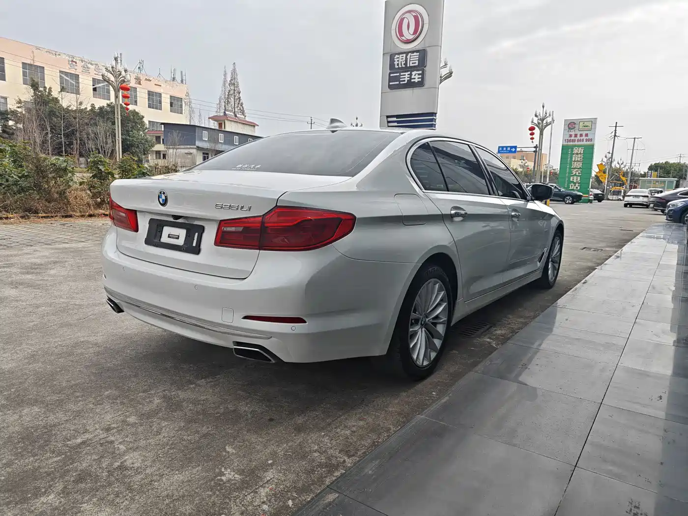 BMW 5 Series 2018 525Li Luxury Package фото 15