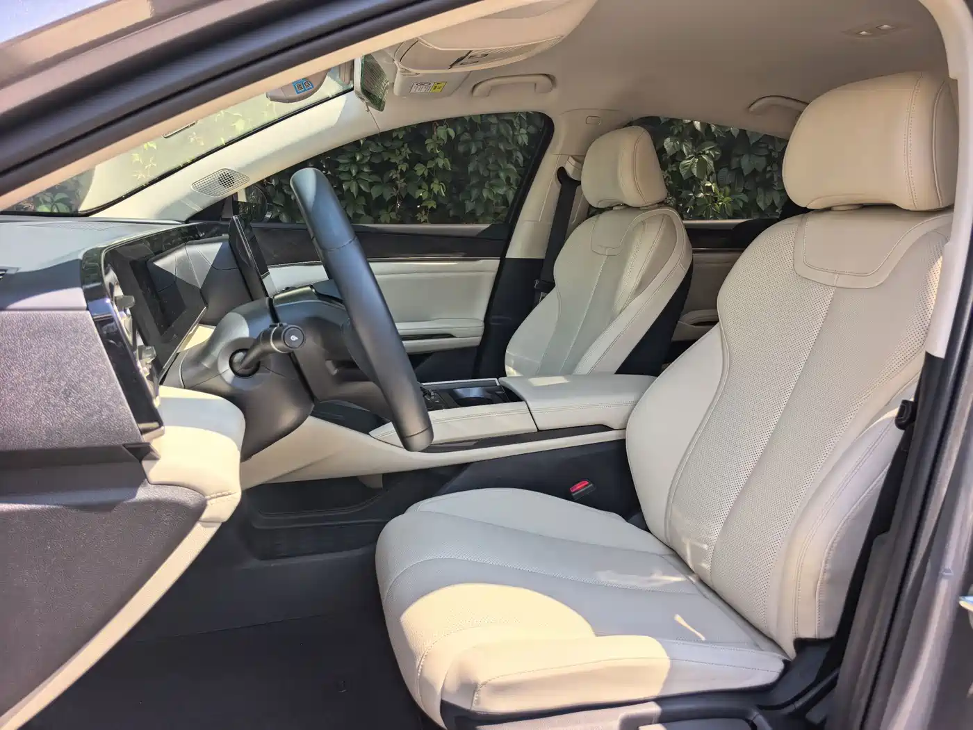 BYD Qin L 2024 2024 DM-i 80KM Leading Edition