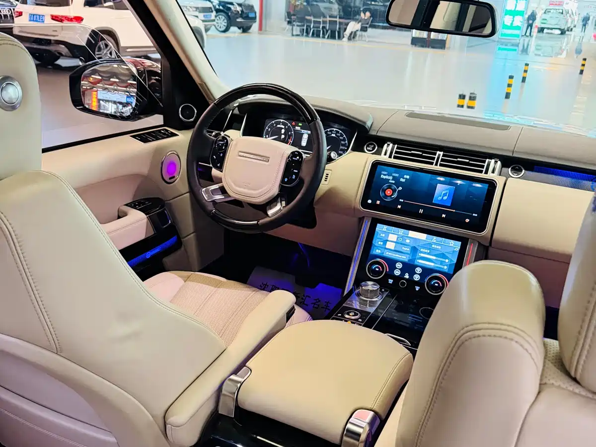 Land Rover Range Rover 2014 3.0 SC V6 Vogue SE фото 13
