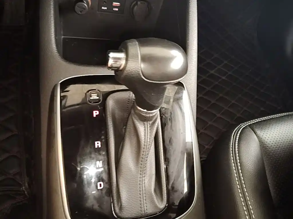 Kia K3 2017 1.6L Automatic 15th Anniversary Special GLS фото 14