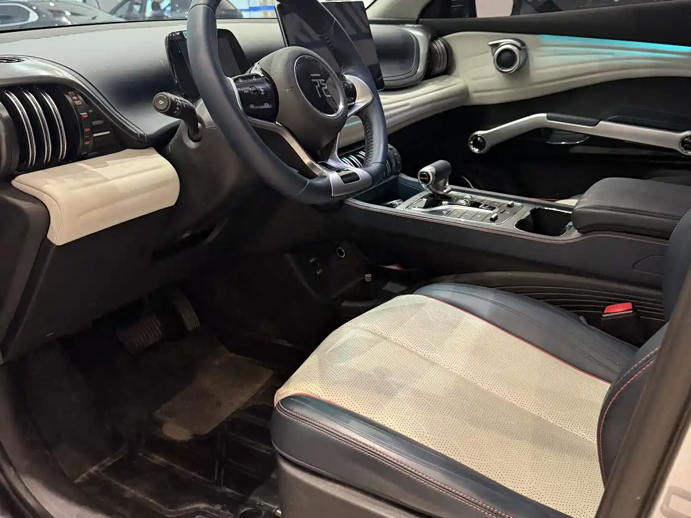 BYD Yuan PLUS 2022 430KM Premium фото 4
