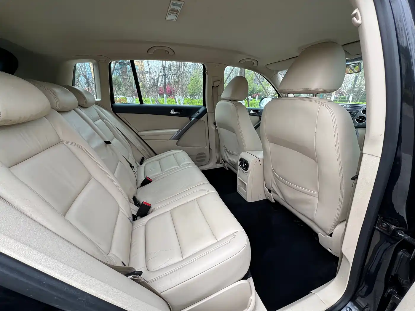 Volkswagen Tiguan 2012 1.8TSI Automatic 4WD Trend Edition фото 10