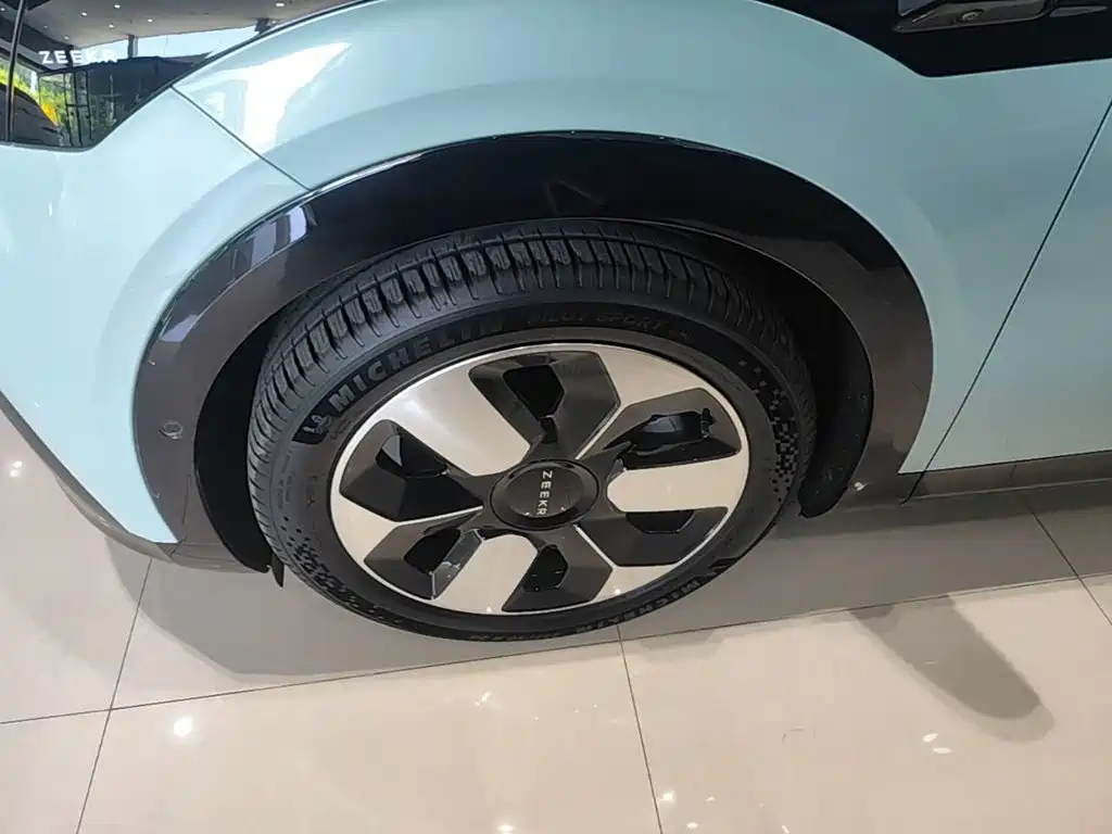 ZEEKR MIX 2026 2025 Smart Driving Edition