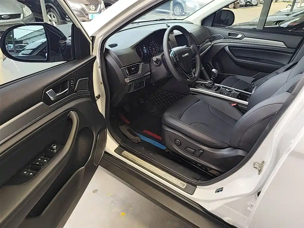 Haval H6 2018 Blue Label Sport 1.5T Manual 2WD Elite фото 16