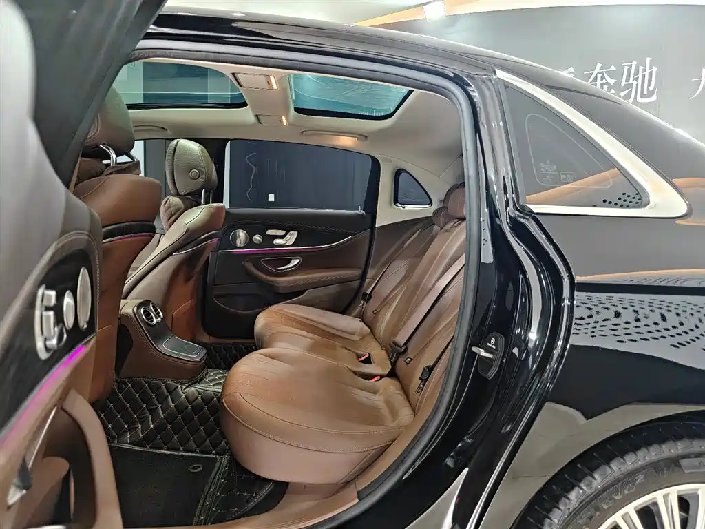 Mercedes-Benz E-Class 2023 E 300 L Luxury фото 8
