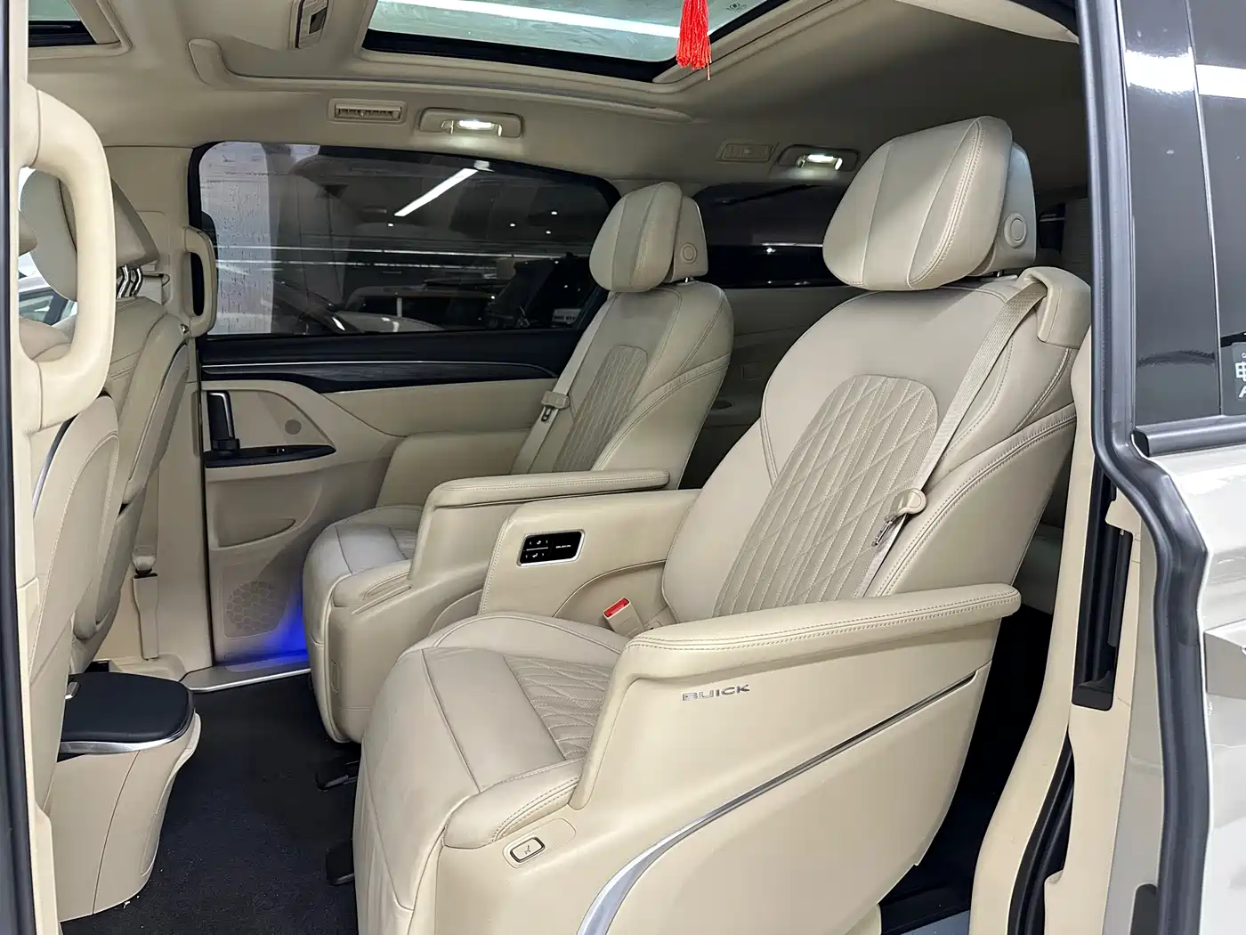 Buick GL8 2022 ES Landmark 653T Luxury фото 14
