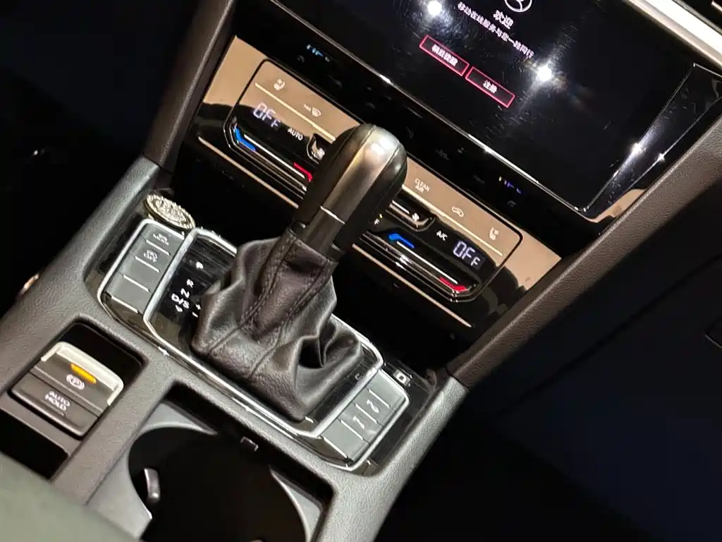 Volkswagen FAW-Volkswagen CC 2021 380TSI Eye-catching Edition фото 20