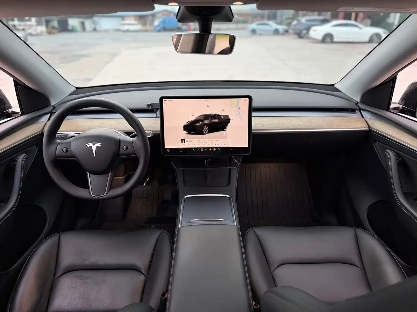Фото 6 - Tesla Model Y
