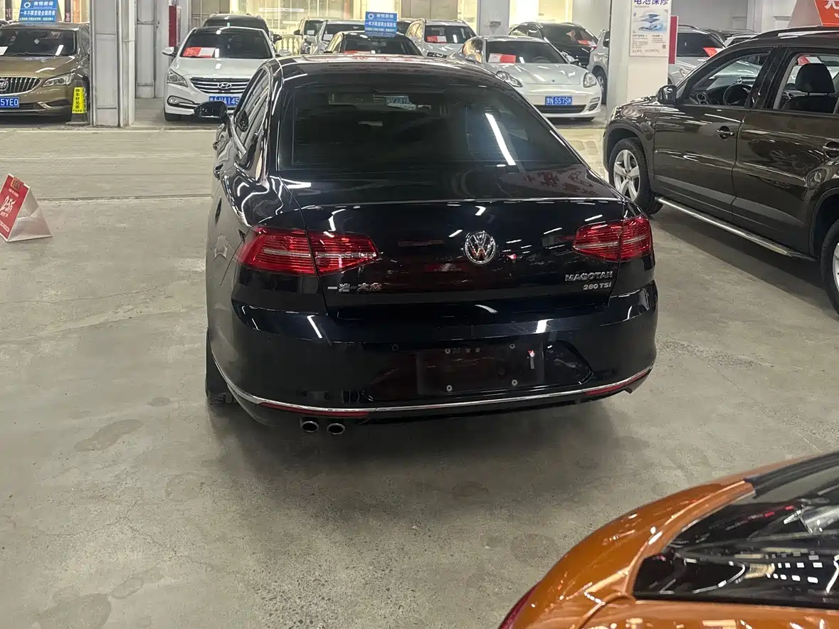 Volkswagen Magotan 2018 280TSI DSG Comfort фото 4