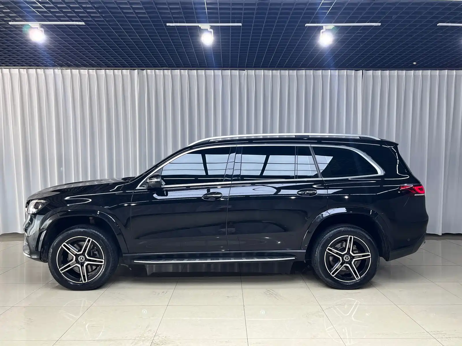 Фото 8 - Mercedes-Benz GLS