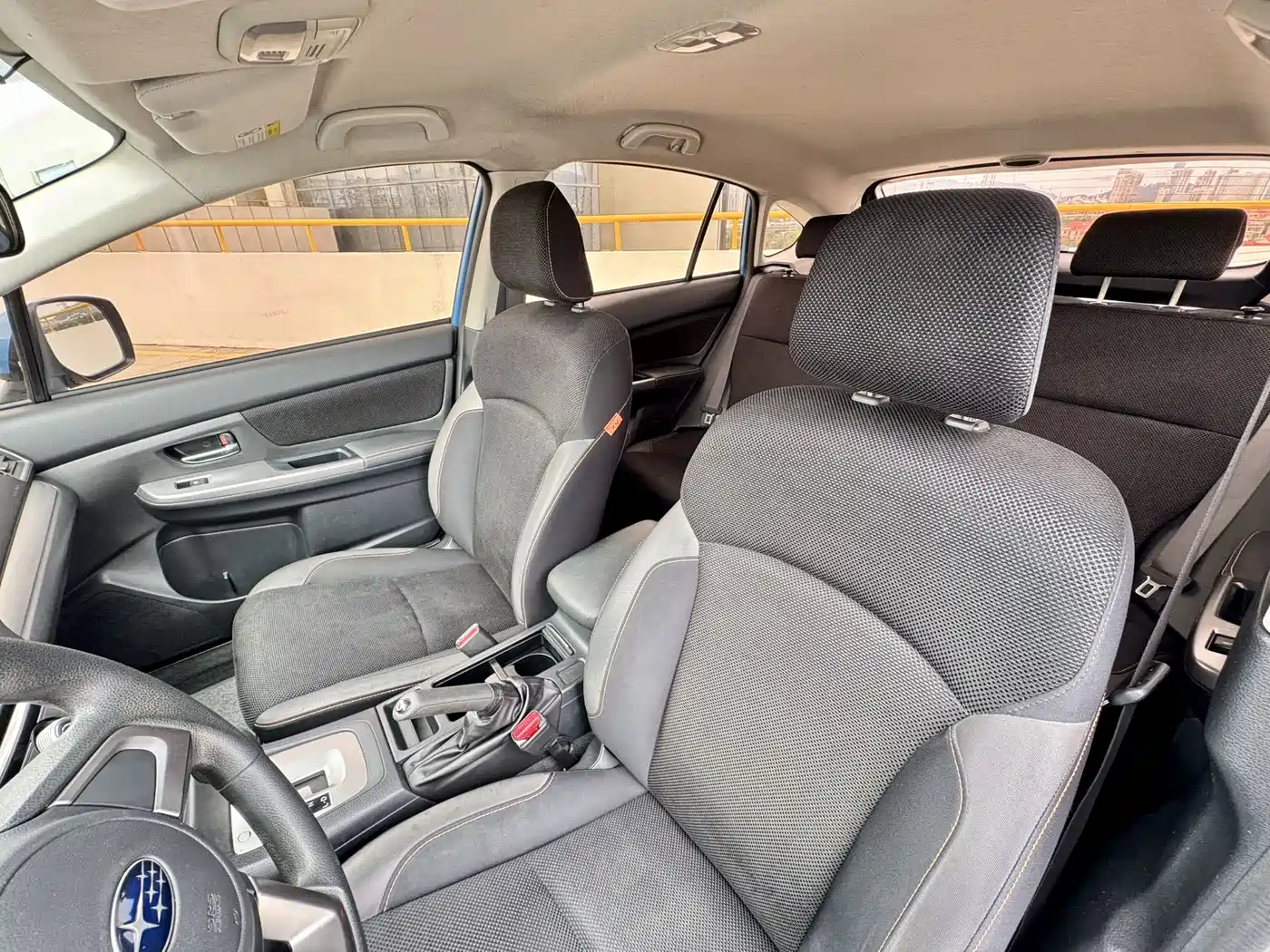 Subaru XV 2016 Model 2.0i Progressive Edition фото 9