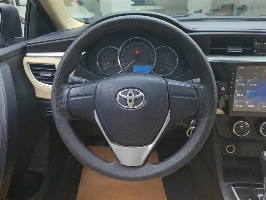 Toyota Levin 2014 1.6G CVT Elite Edition фото 15