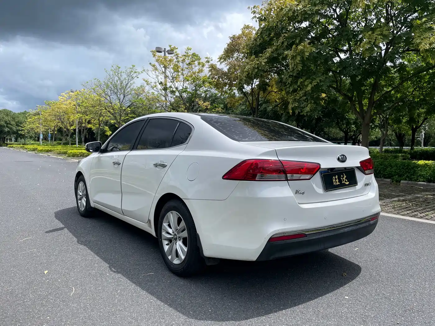 Kia K4 2015 2014 1.8L Automatic GLS