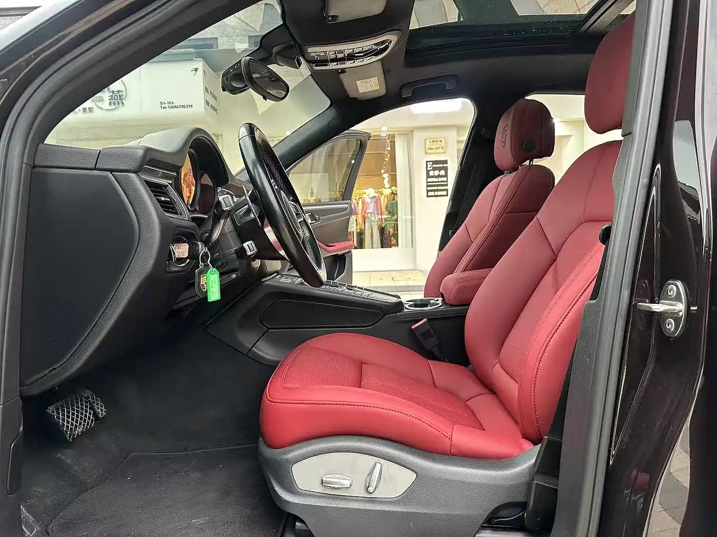 Porsche Macan 2016 Macan 2.0T фото 5