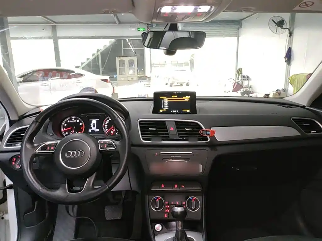 Audi Q3 2018 30th Anniversary Edition 30 TFSI Fashion фото 10