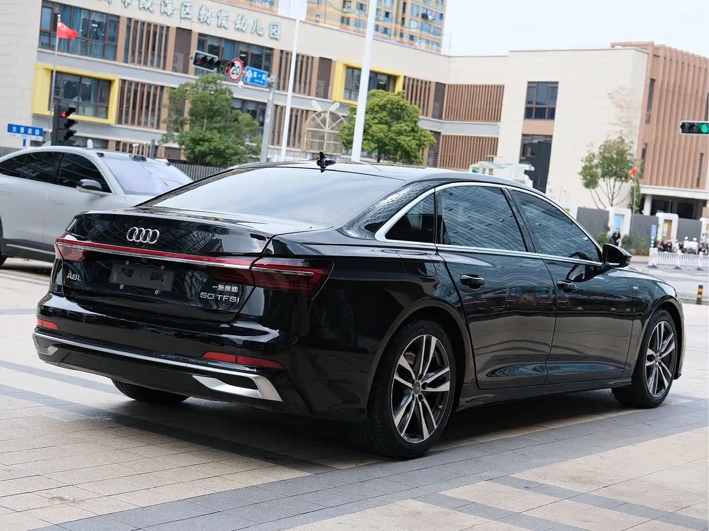 Audi A6L 2020 40 TFSI Luxury Dynamic фото 10