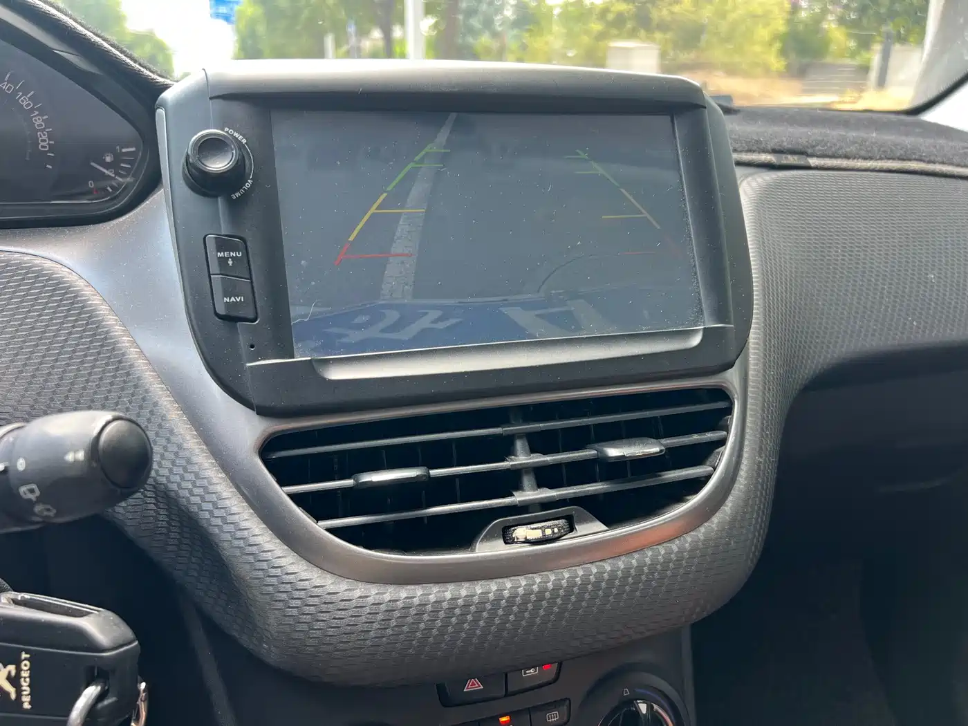 Peugeot 2008 2014 2014 1.6L Automatic Trend Edition