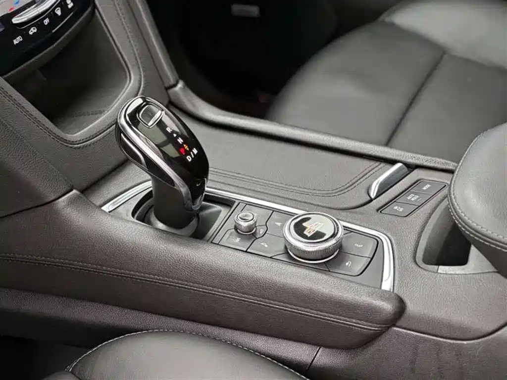 Cadillac XT5 2020 28T Luxury Model фото 11