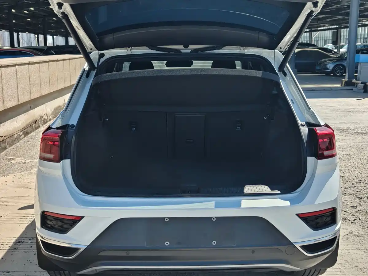 Volkswagen T-Roc, миниатюра 11