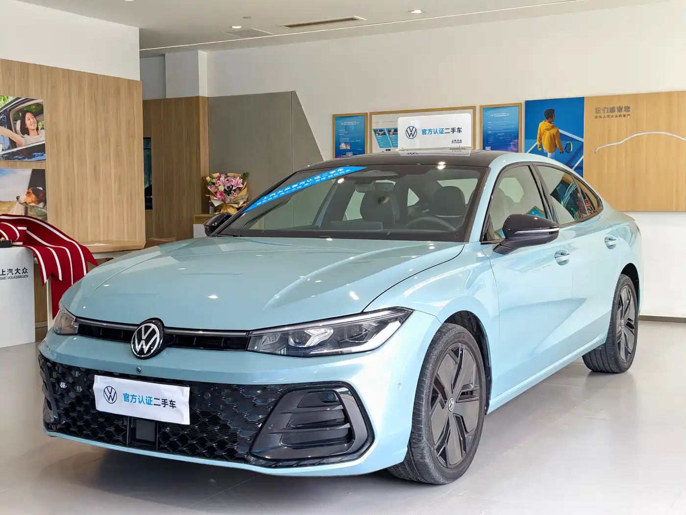 Volkswagen Passat 2025 Model Pro 380TSI Starlight Dragon Premium Edition