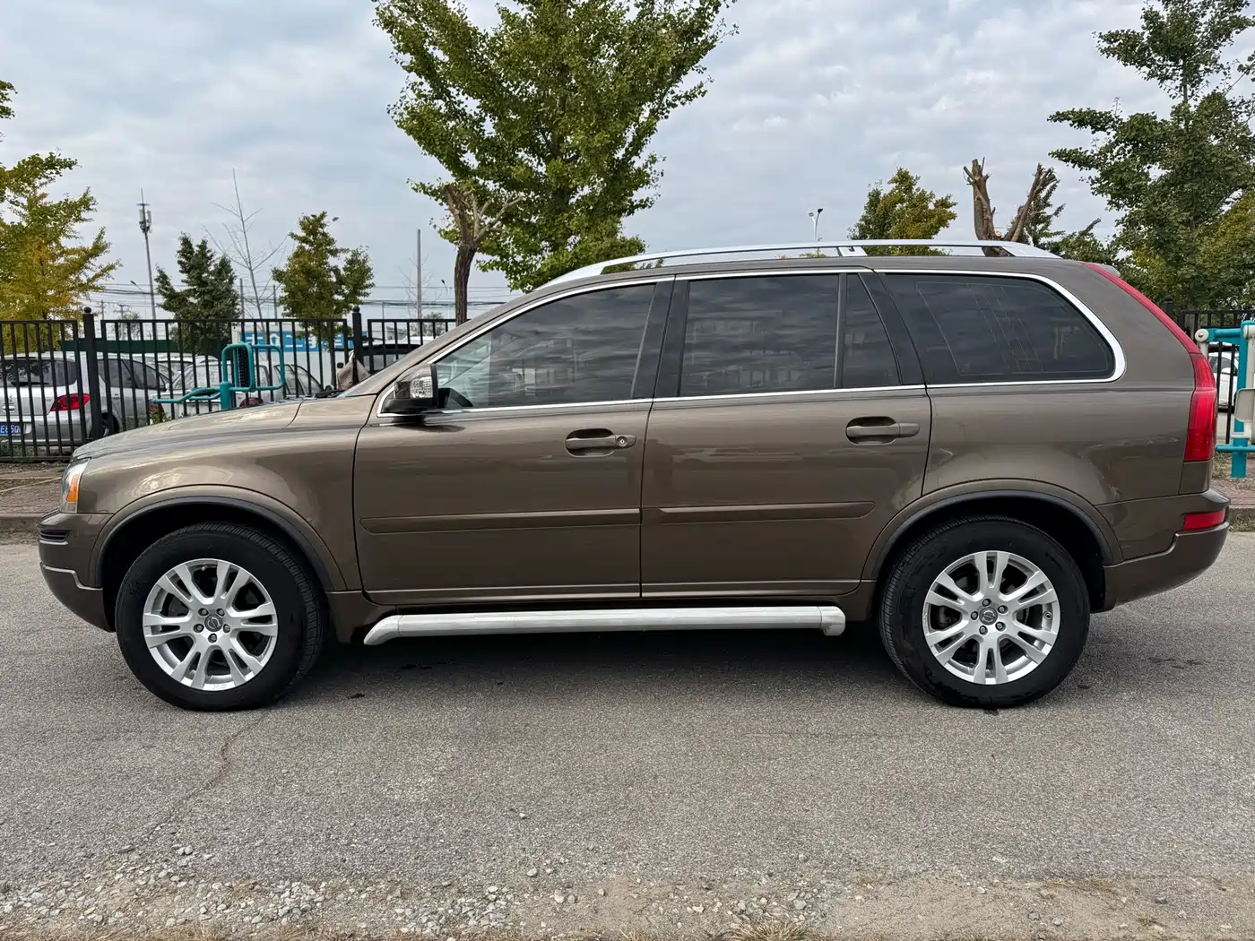 Volvo XC90 2014 2013 2.5T T5 Luxury Upgrade Edition