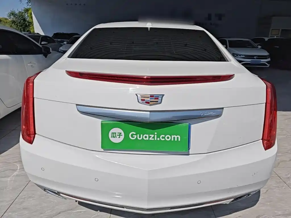 Photo 6 - Cadillac XTS